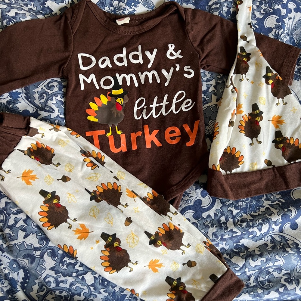 Baby Turkey/Thanksgiving outfit